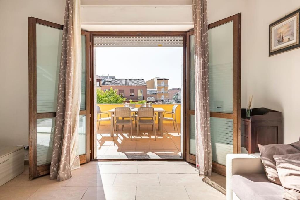Dimoras Bellissimo Appartamento Centrocitta Olbia Exteriér fotografie